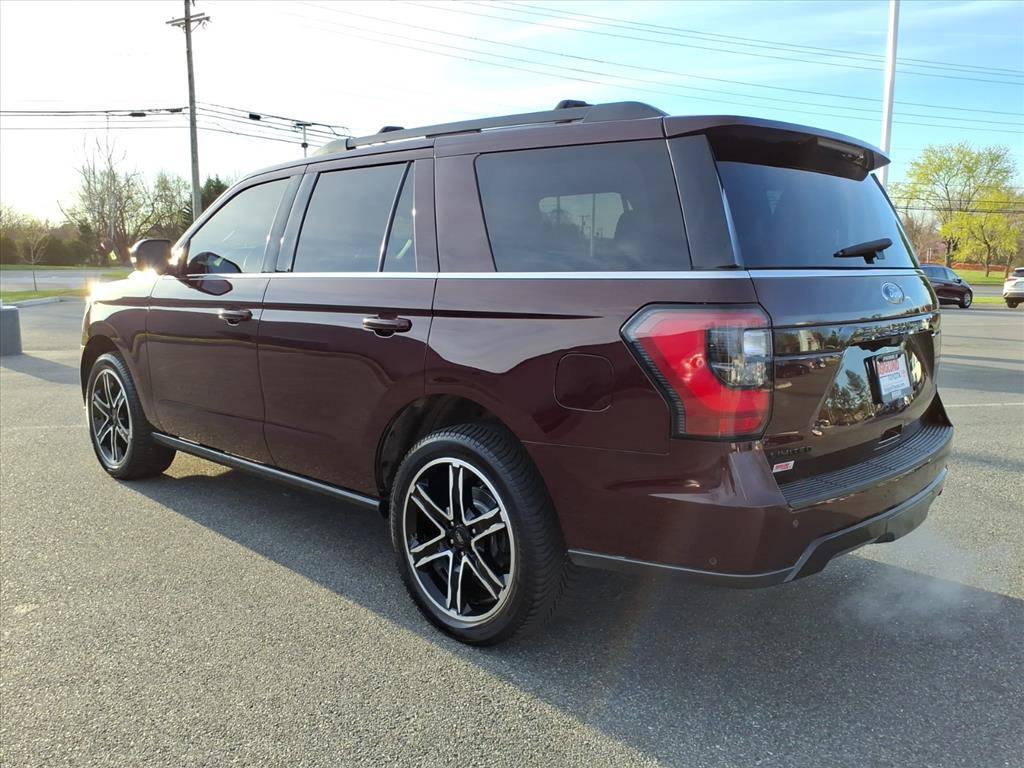 Used 2021 Ford Expedition Limited image 12