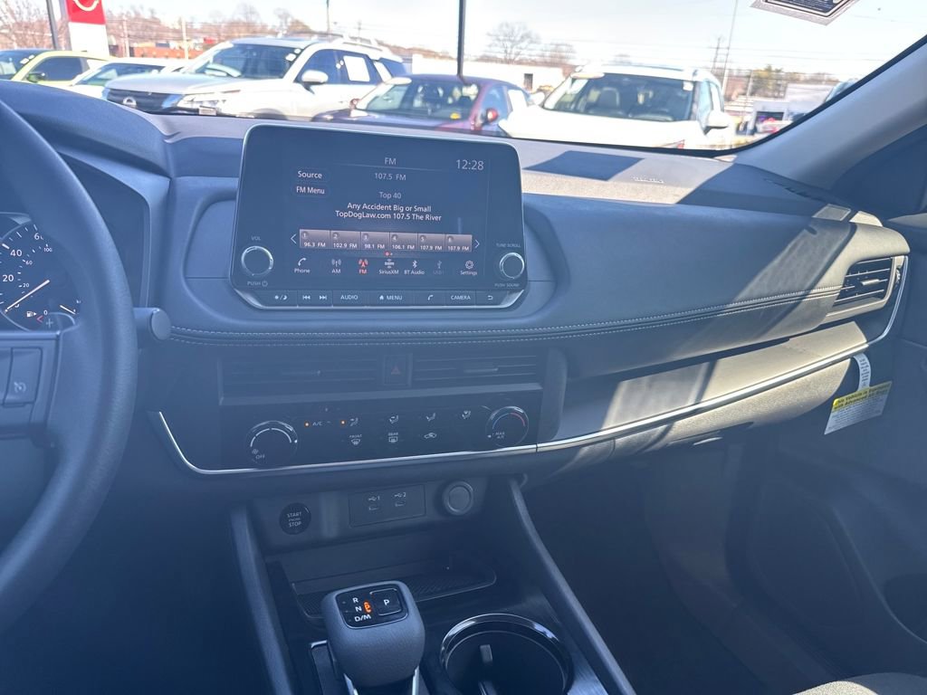 Certified 2025 Nissan Rogue S image 18