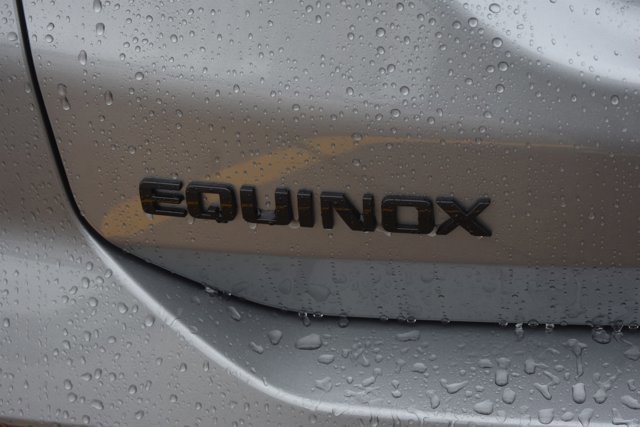 Used 2023 Chevrolet Equinox RS image 7