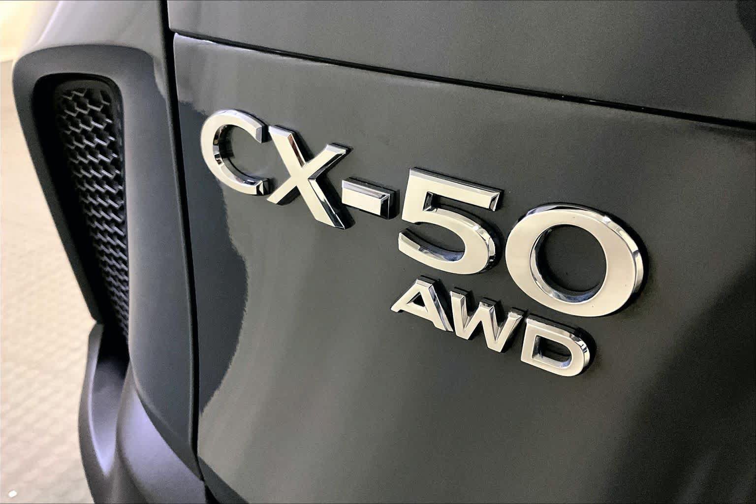 Used 2024 MAZDA CX-50 AWD 2.5 S w/ Cargo Package image 9