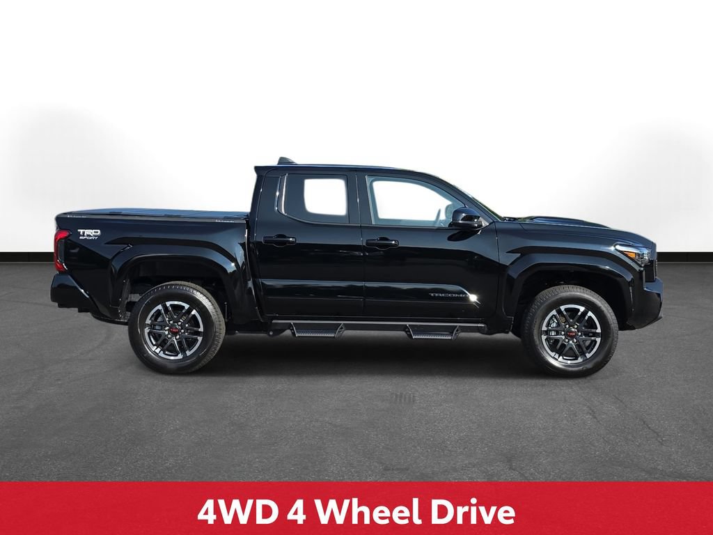 Certified 2025 Toyota Tacoma TRD Sport AWD/4WD image 5