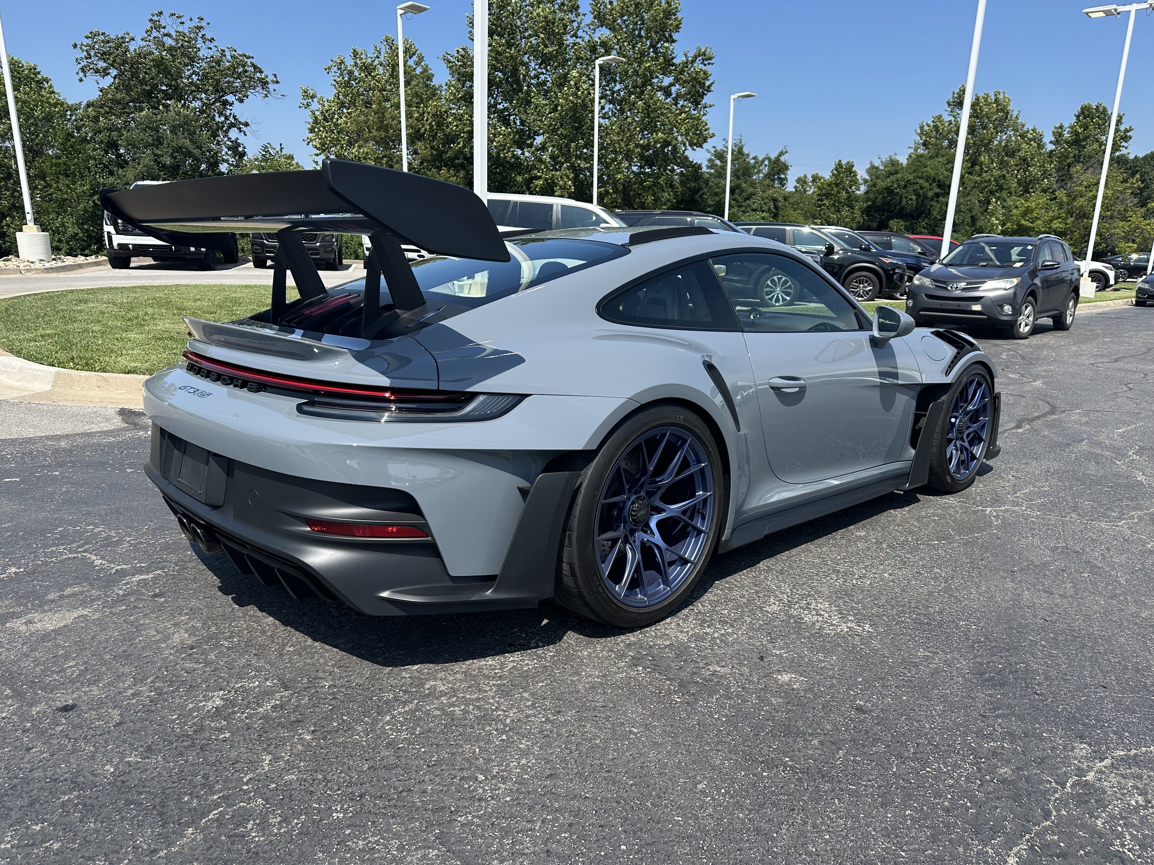 Used 2025 Porsche 911 GT3 RS RWD image 7