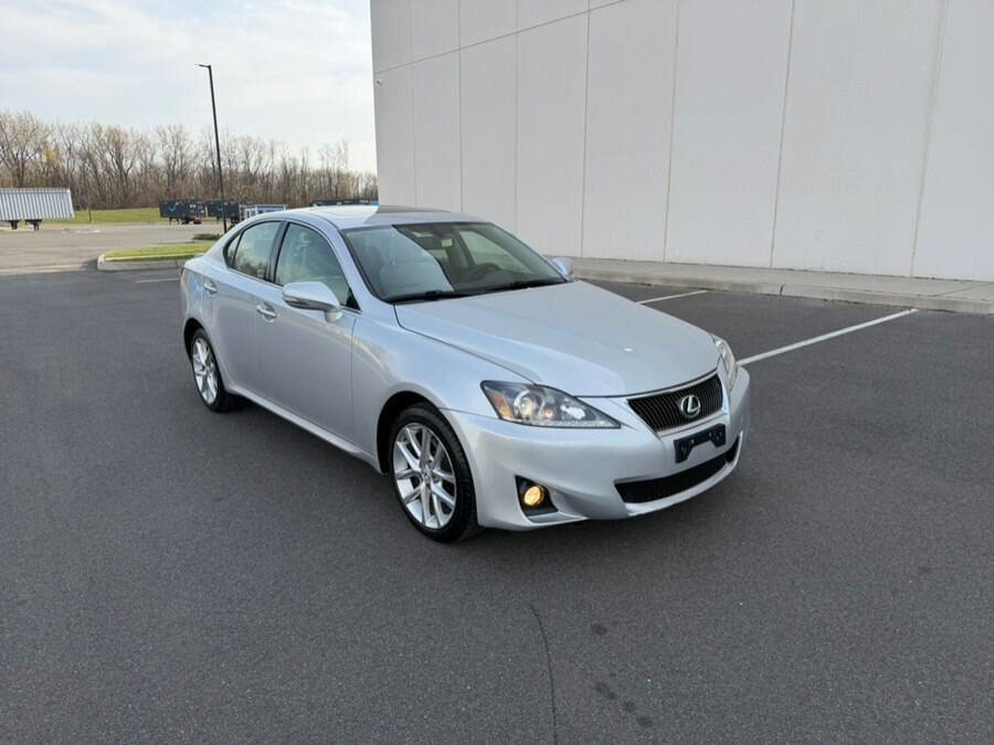 Used 2013 Lexus IS 250 AWD w/ Premium Pkg image 3