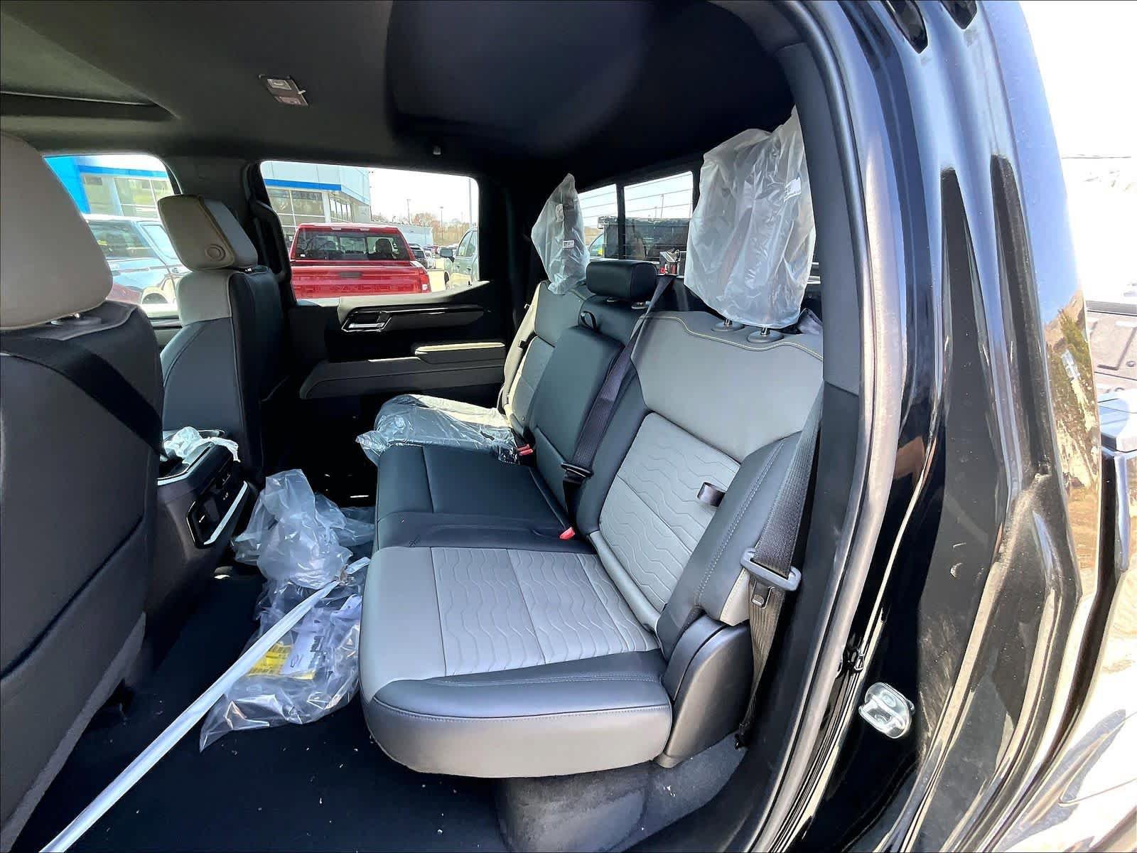New 2026 Chevrolet Silverado 1500 ZR2 AWD/4WD image 15
