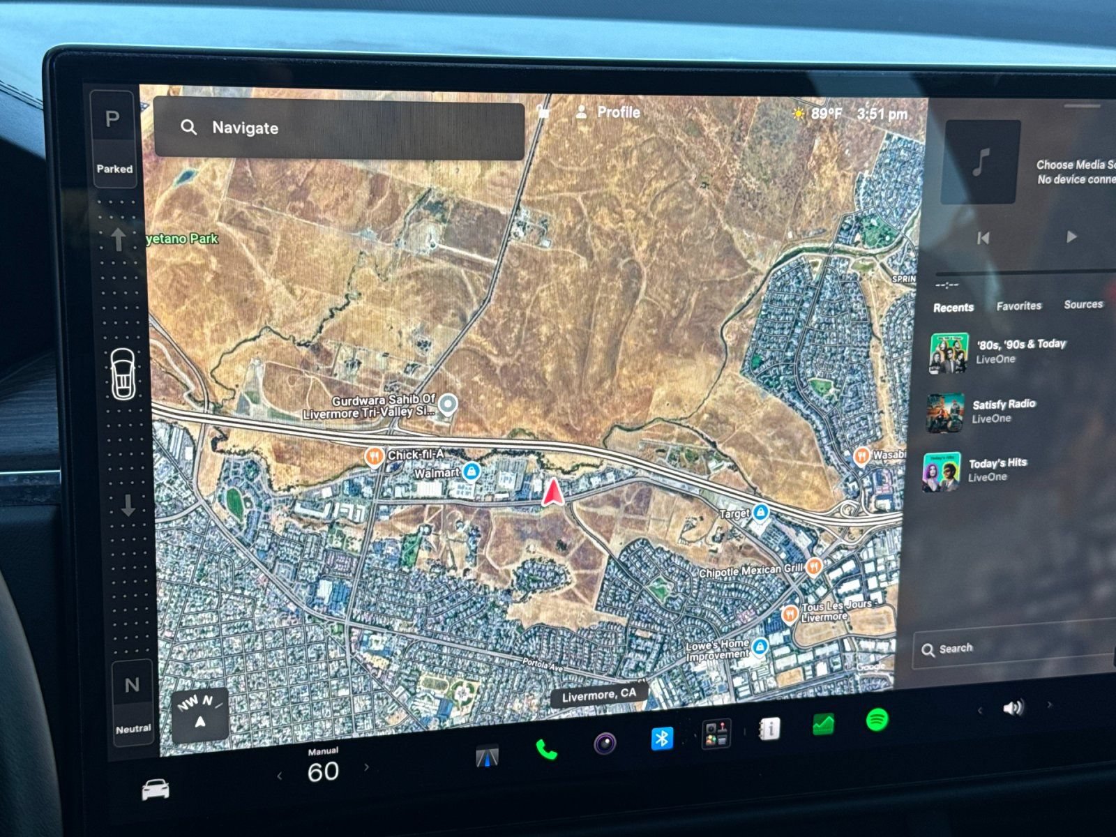 Used 2024 Tesla Model X AWD/4WD image 20