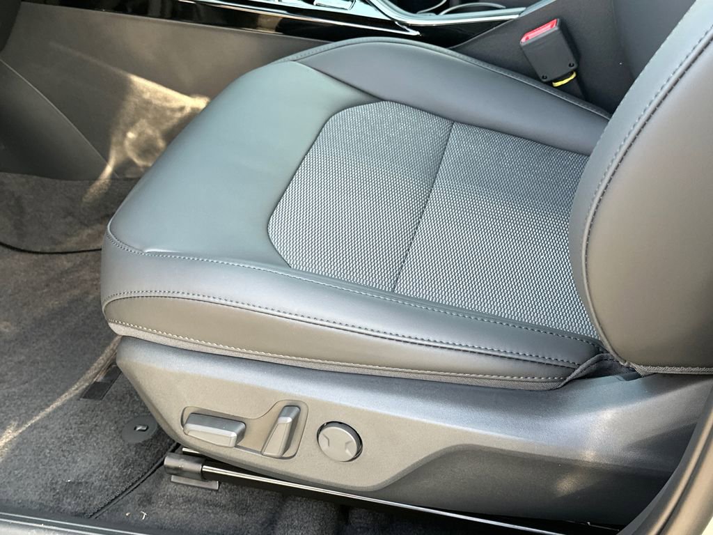 New 2026 Kia Niro Wind FWD image 20