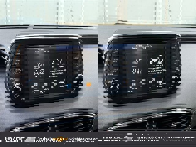 Used 2019 Hyundai Santa Fe SE image 23