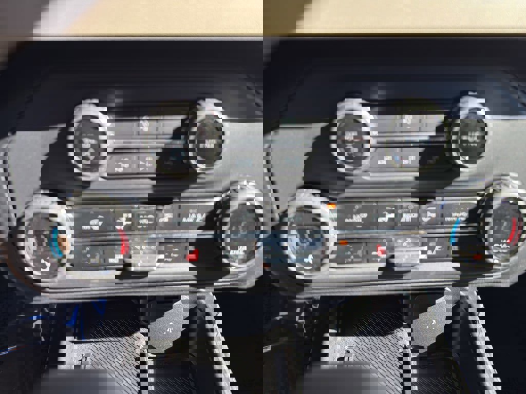 New 2025 Ford Bronco Big Bend image 24