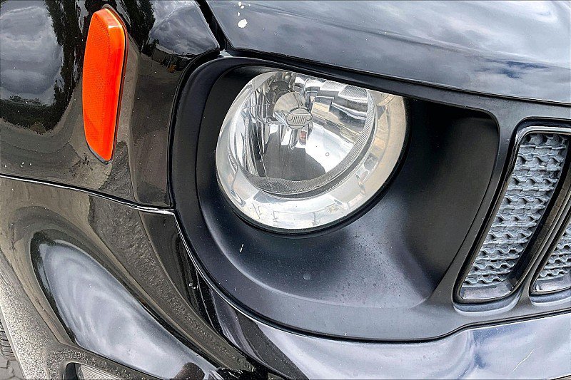 Used 2019 Jeep Renegade Altitude w/ Quick Order Package 2XM FWD image 23