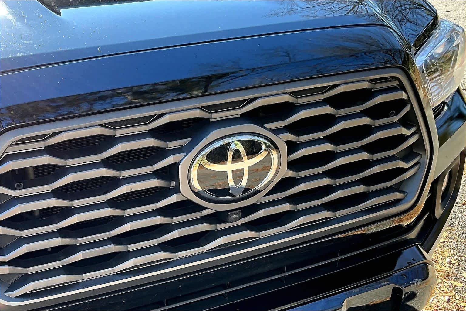 Used 2023 Toyota Tacoma TRD Sport w/ Advanced Technology Package AWD/4WD image 28