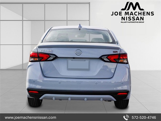 New 2025 Nissan Versa SR w/ Trunk Package image 3