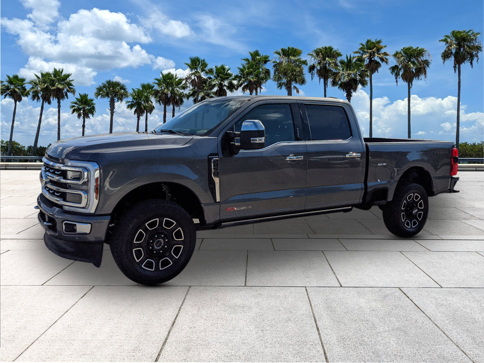 Used 2024 Ford F250 Platinum image 4