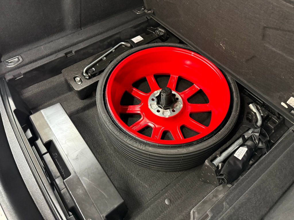 Used 2017 Porsche Macan Turbo image 73