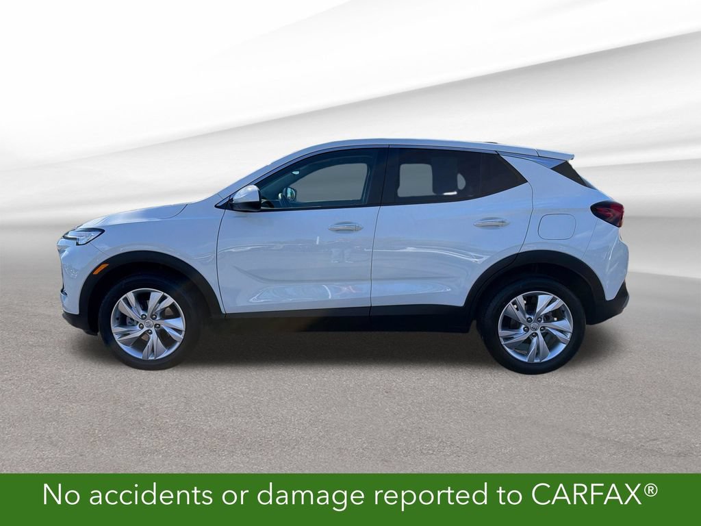 Certified 2024 Buick Encore GX Preferred FWD image 2