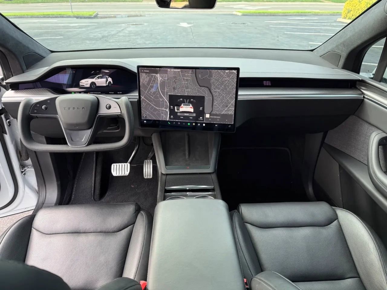 Used 2022 Tesla Model X Plaid image 19