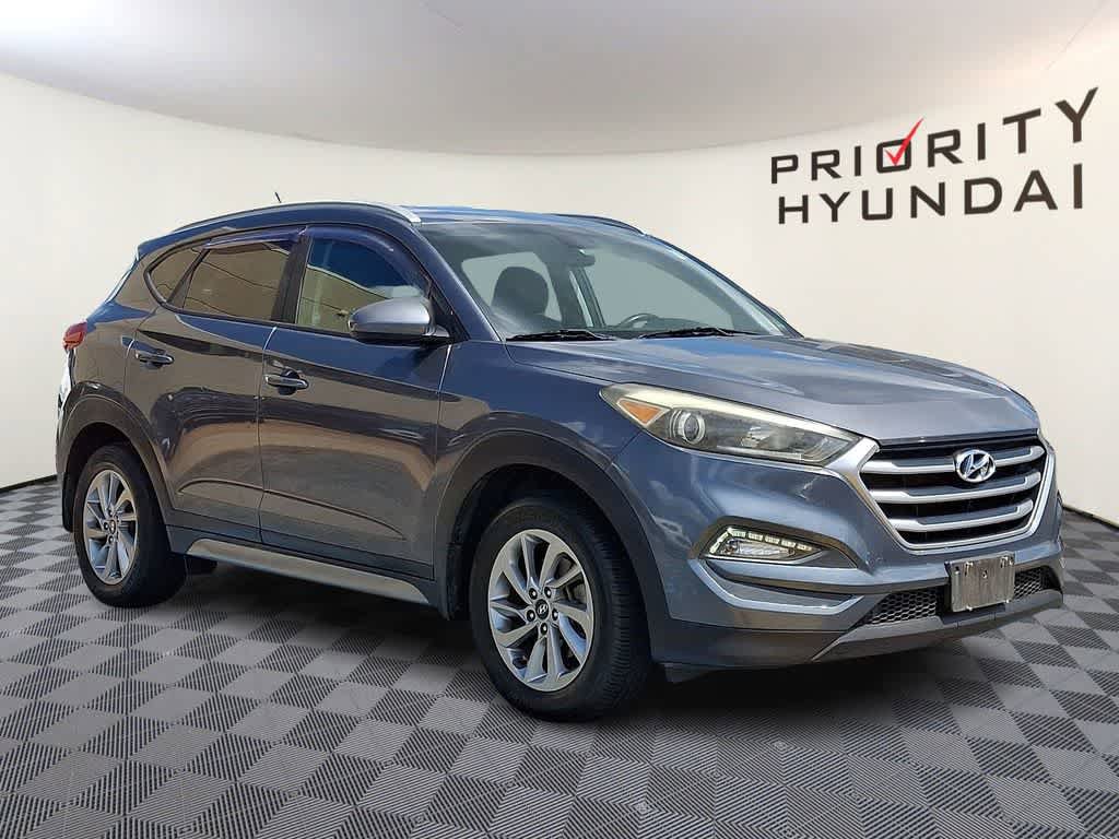 Used 2017 Hyundai Tucson SE FWD image 3