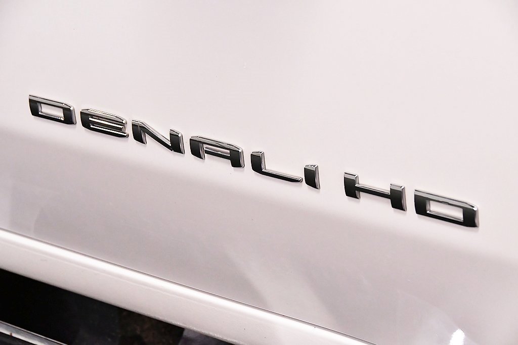 Used 2022 GMC Sierra 3500 Denali image 10