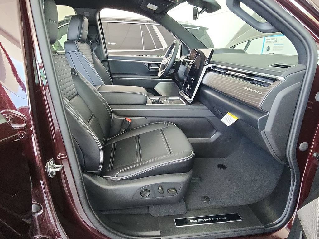 Certified 2025 GMC Sierra EV Denali AWD/4WD image 27