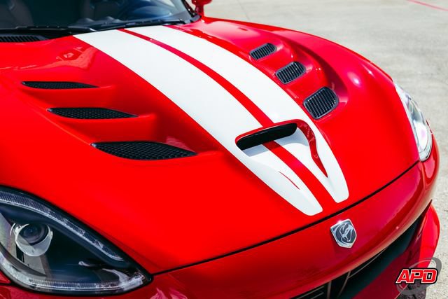 Used 2014 SRT Viper SRT-10 w/ Grand Touring Package RWD image 28