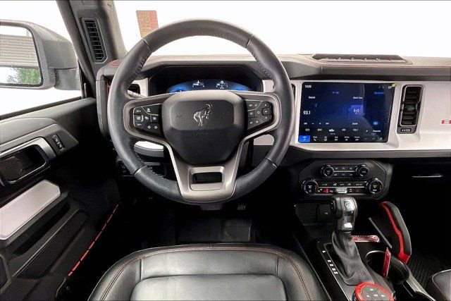 Used 2025 Ford Bronco Stroppe Edition image 4