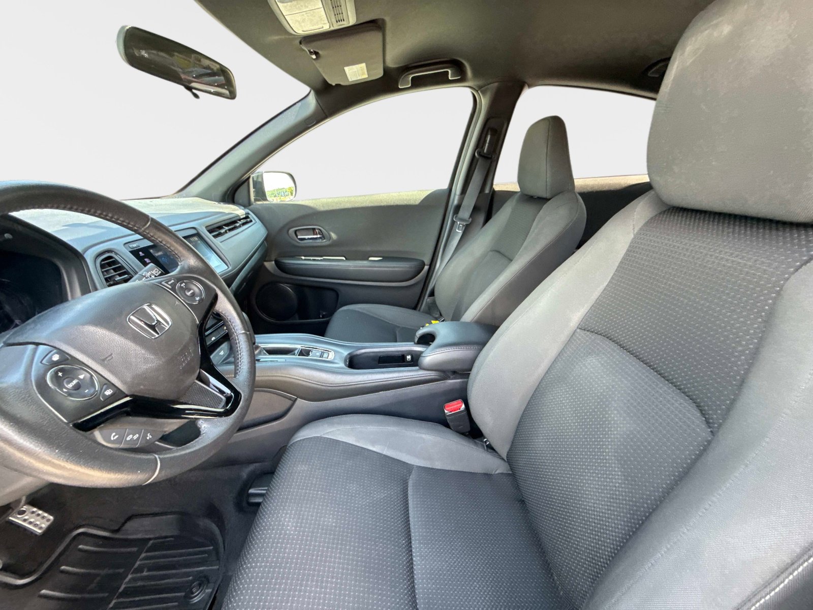 Used 2022 Honda HR-V Sport image 21