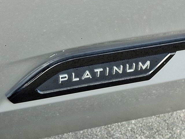 Used 2024 Toyota Sequoia Platinum image 40