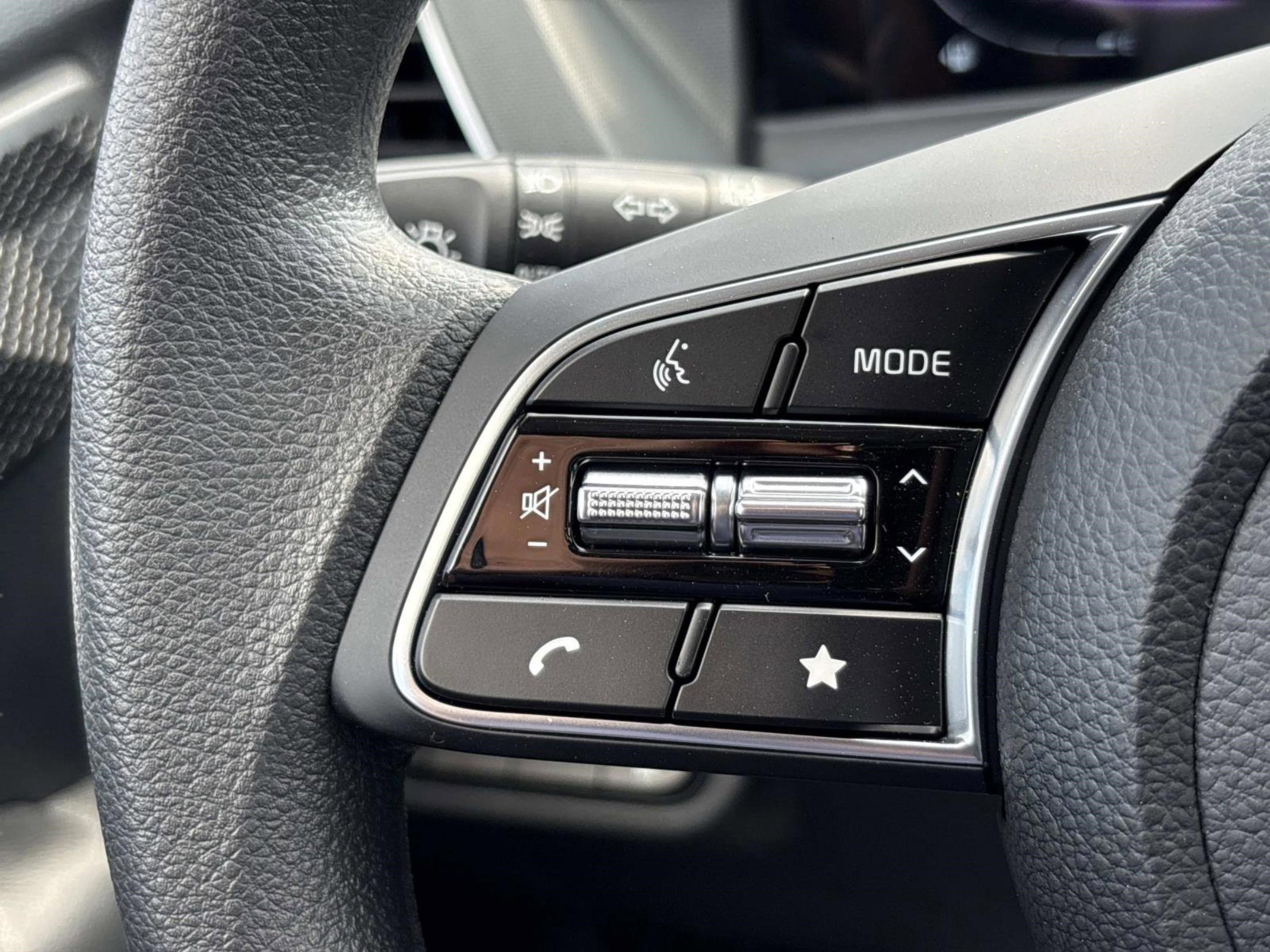 New 2026 Kia Seltos LX image 22