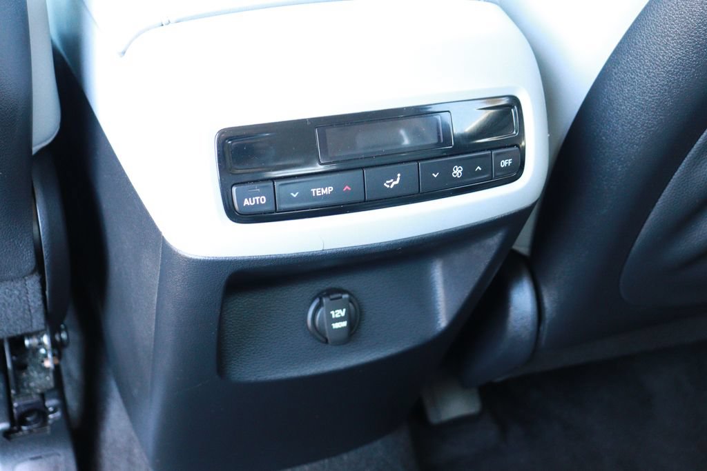Used 2025 Hyundai Palisade SEL FWD image 30