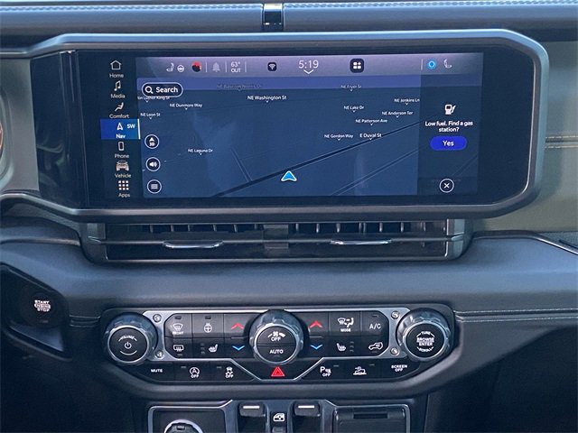 Used 2024 Jeep Gladiator Mojave image 13