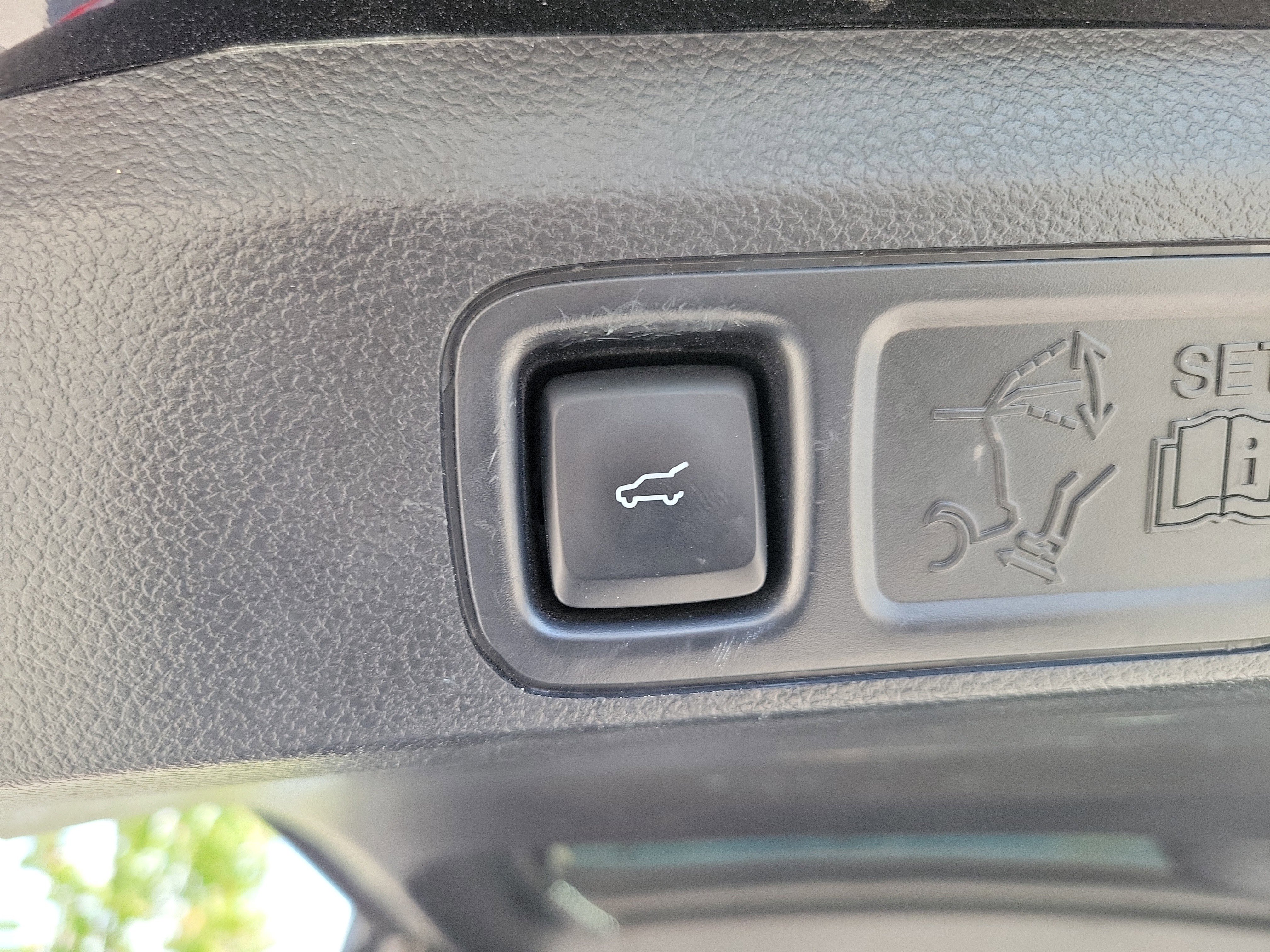 Used 2020 Lincoln Navigator Reserve w/ Equipment Group 208A Reserve image 13