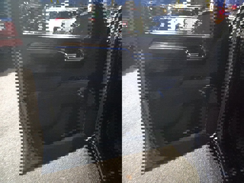 Used 2024 GMC Sierra 1500 Elevation image 18