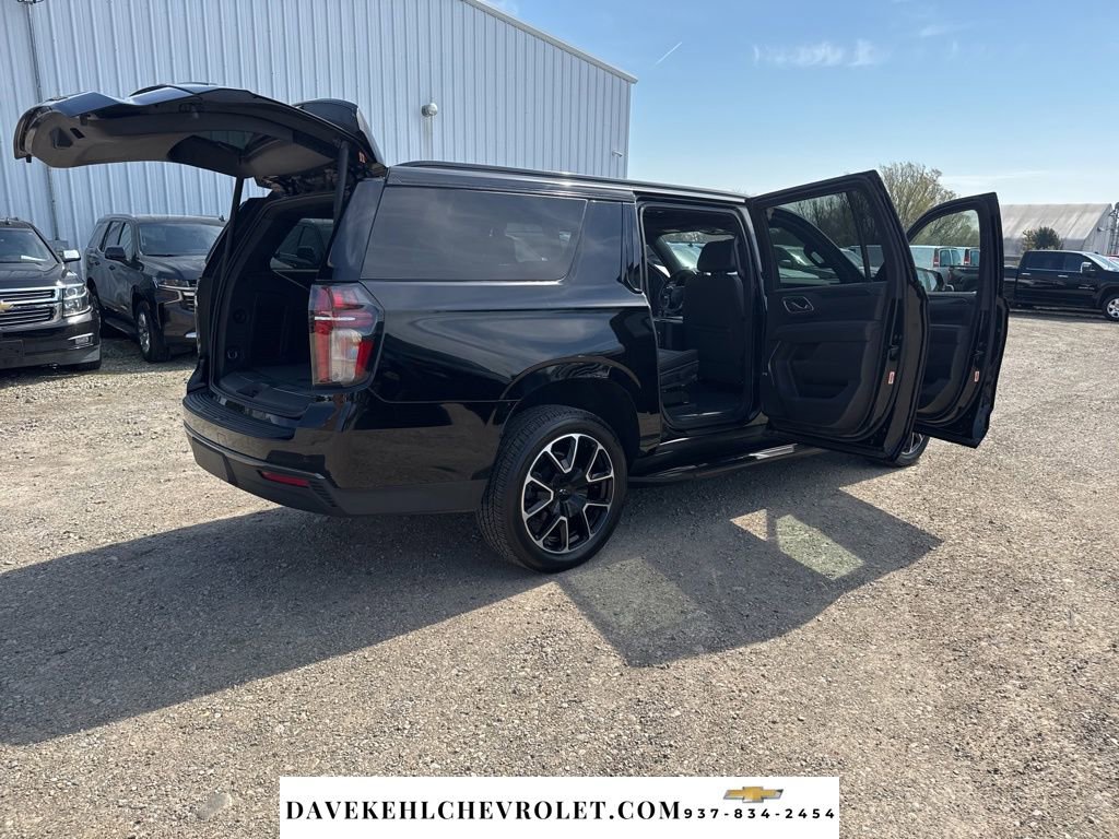 Used 2021 Chevrolet Suburban RST image 34
