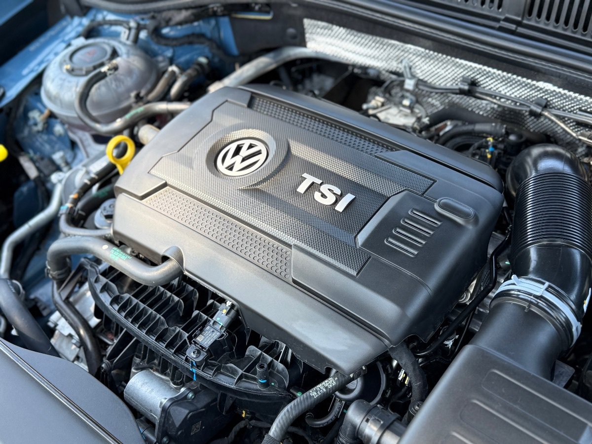 Used 2026 Volkswagen Jetta GLI Autobahn FWD image 13