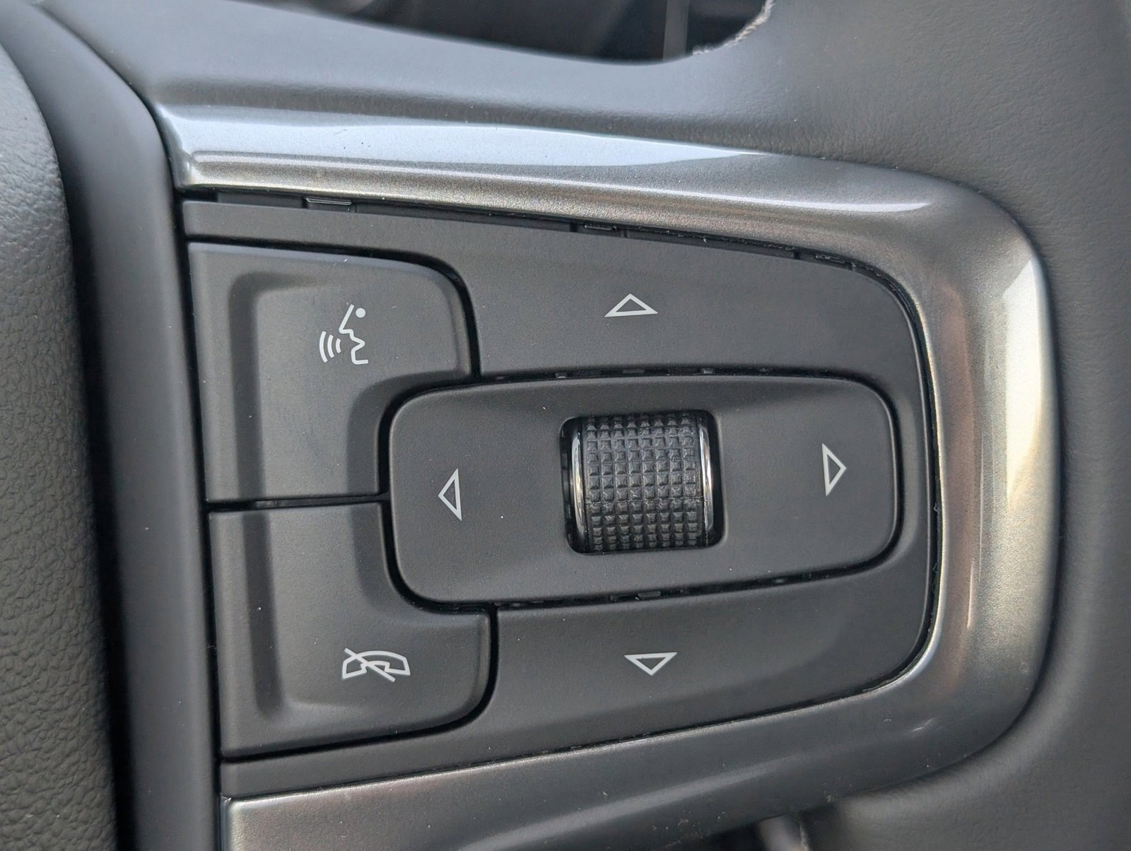 New 2026 Chevrolet Silverado 2500 LTZ w/ LTZ Premium Package image 18