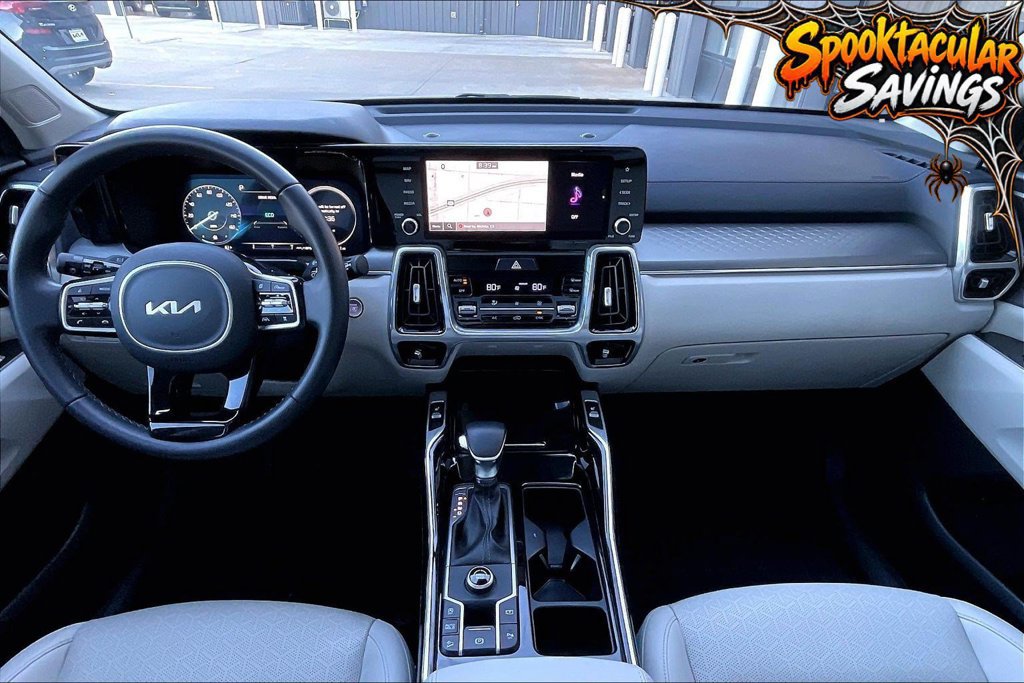 Used 2023 Kia Sorento SX FWD image 14