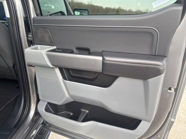 Used 2025 Ford F150 XLT w/ Equipment Group 301A Standard image 25