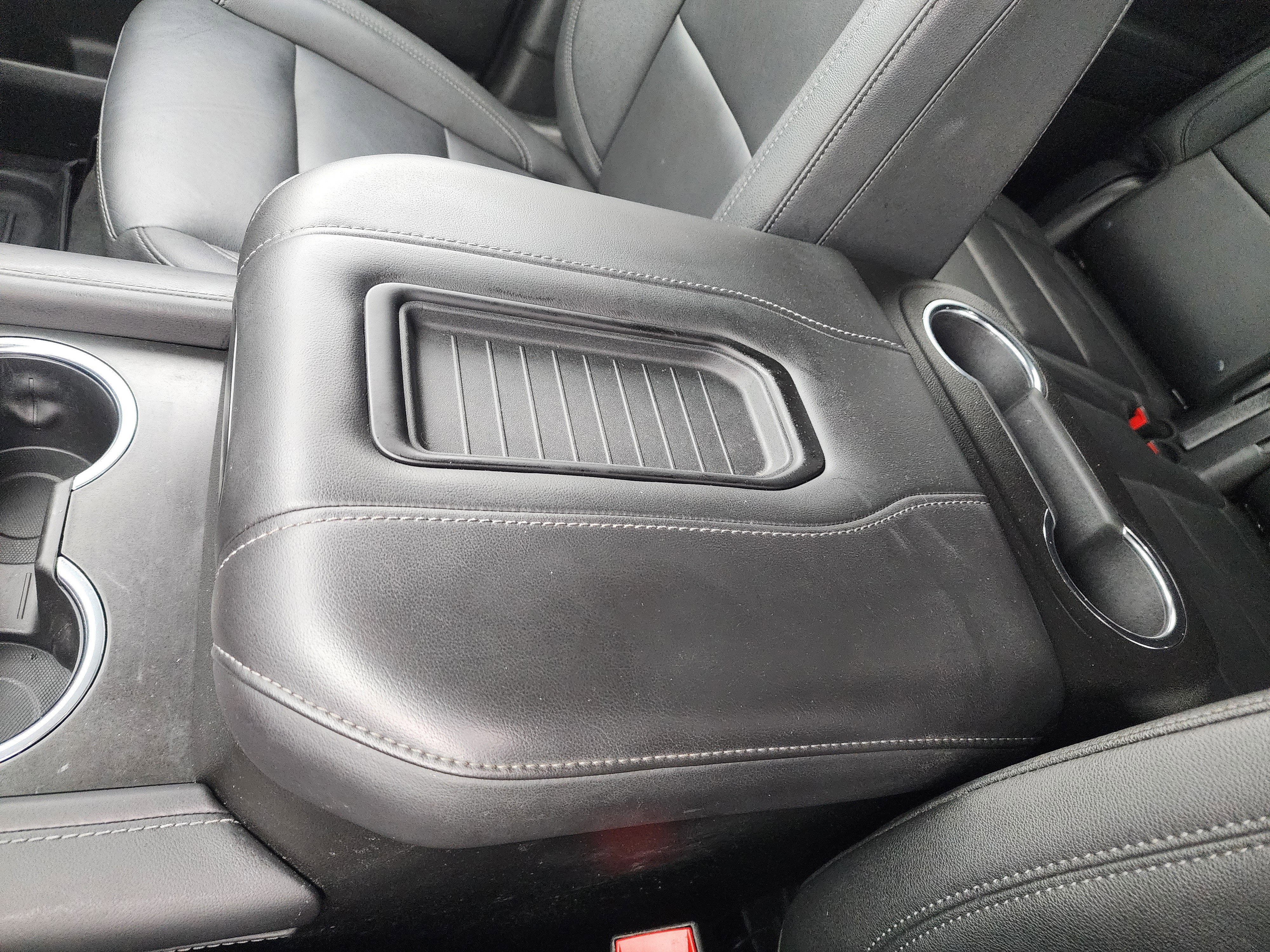 Used 2023 Chevrolet Tahoe Z71 w/ Off-Road Capability Package image 36