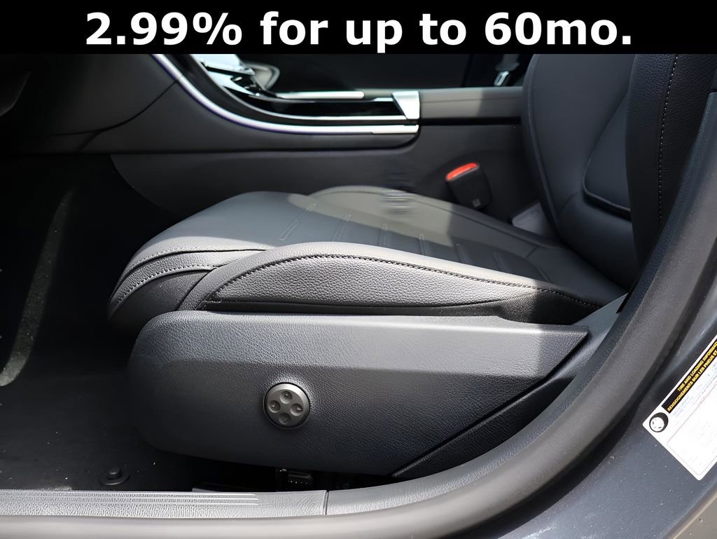Certified 2025 Mercedes-Benz C 300 4MATIC Sedan image 39
