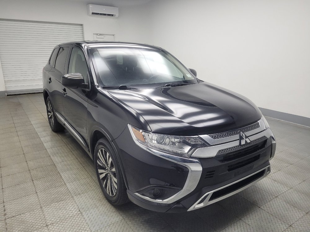 Used 2019 Mitsubishi Outlander SE image 13