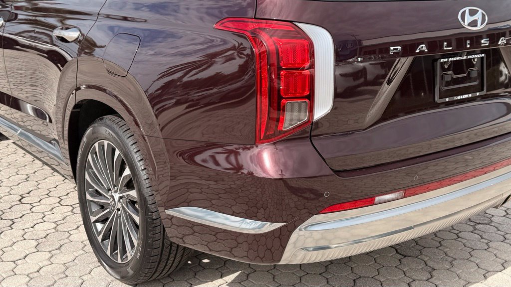 Used 2023 Hyundai Palisade Calligraphy FWD image 18