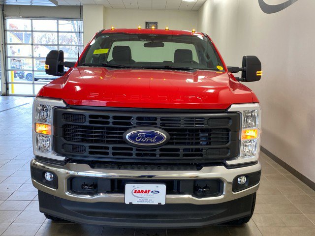 New 2025 Ford F350 XL w/ FX4 Off-Road Package image 3