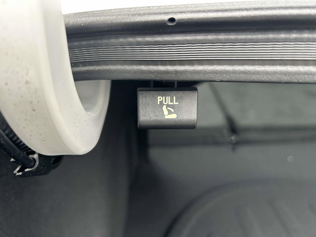 Used 2024 Kia Forte LXS image 13