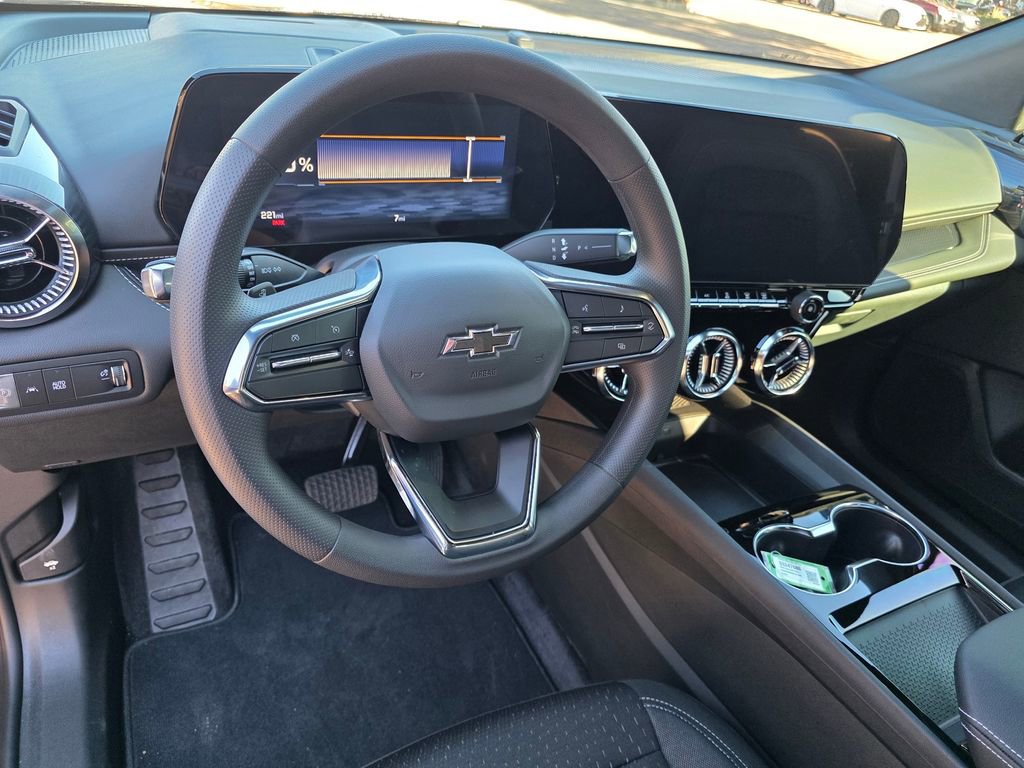 New 2025 Chevrolet Blazer EV LT w/ Midnight/Sport Edition FWD image 12