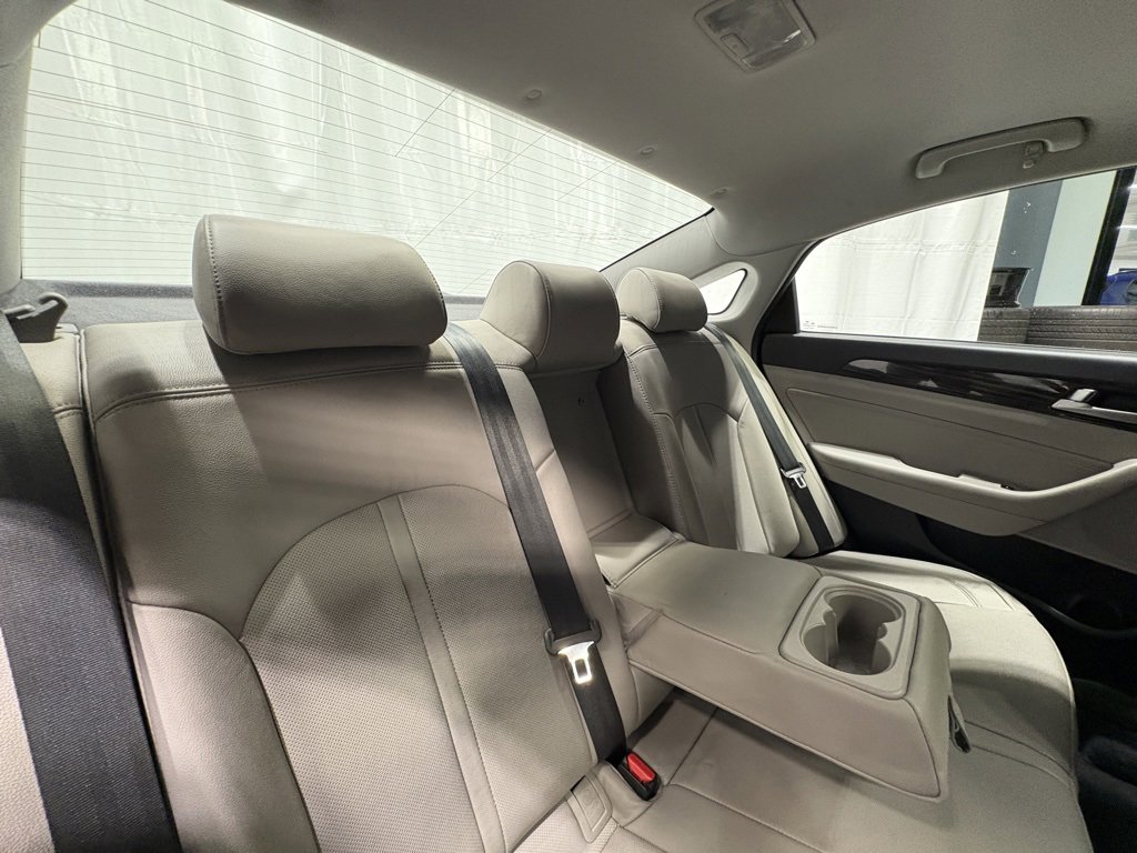 Used 2017 Hyundai Sonata Limited w/ Cargo Package image 24
