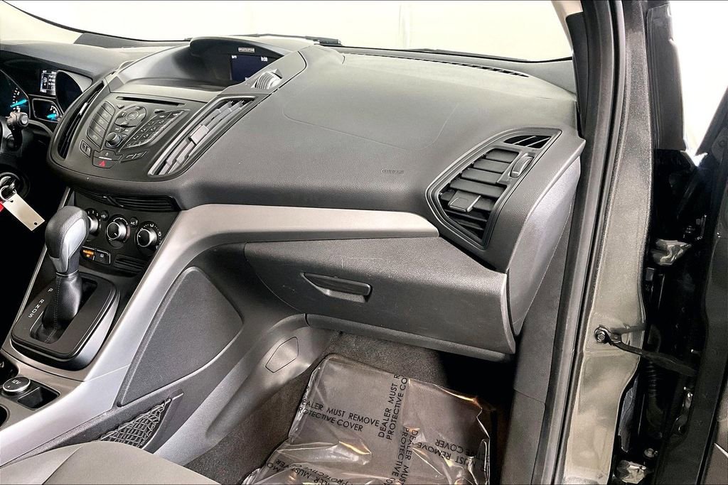 Used 2016 Ford Escape SE image 16