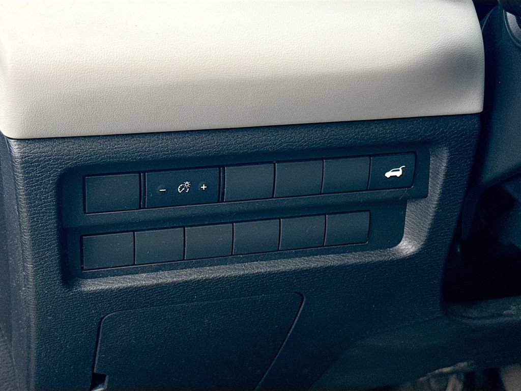 Used 2022 Mitsubishi Outlander SEL FWD image 10