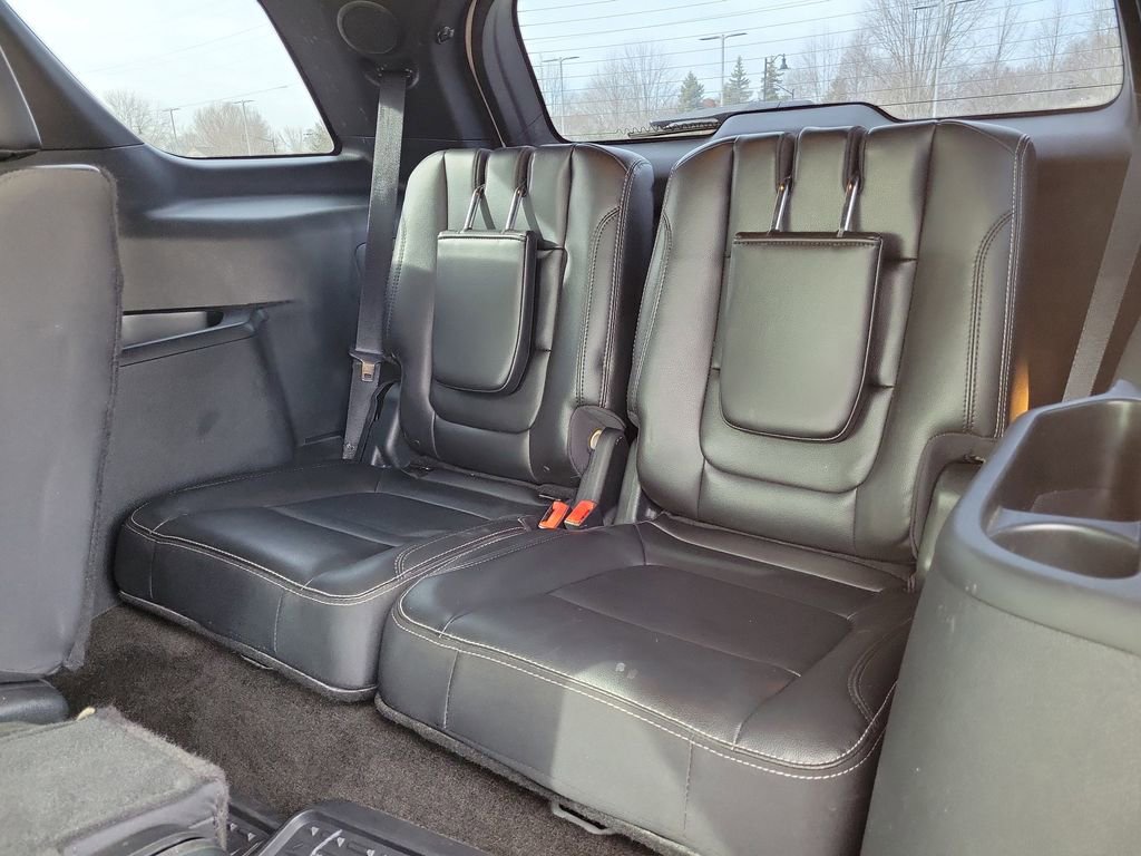 Used 2018 Ford Explorer Limited w/ Equipment Group 301A image 12