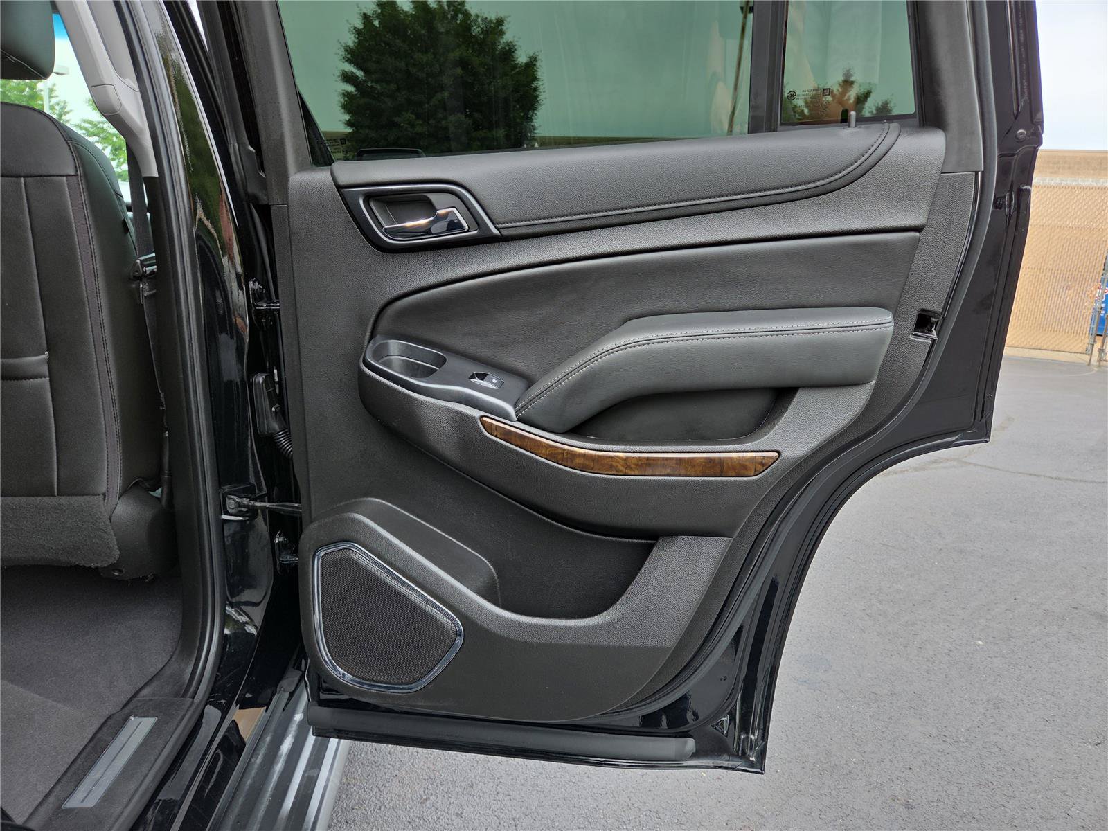 Used 2019 Chevrolet Tahoe LT w/ Max Trailering Package AWD/4WD image 29
