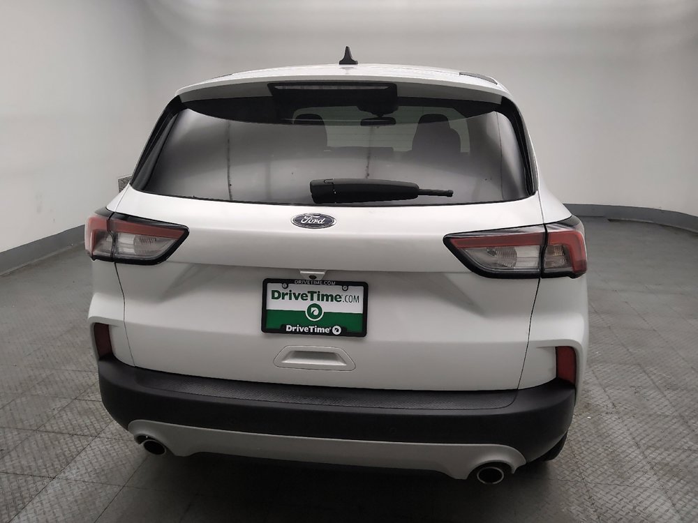 Used 2022 Ford Escape SEL image 7