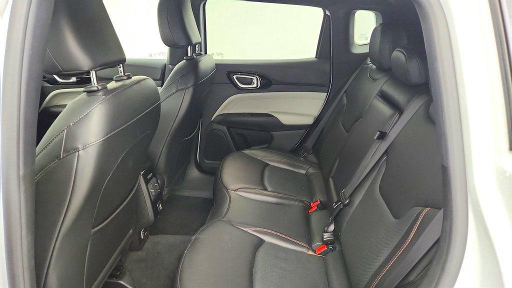 Used 2023 Jeep Compass Limited AWD/4WD image 20